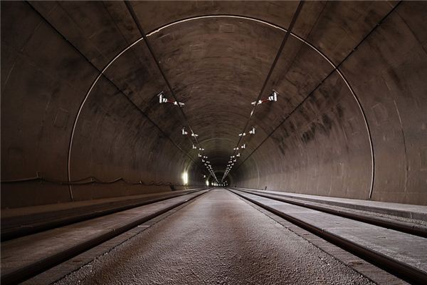 The meaning and symbol of tunnel in dream