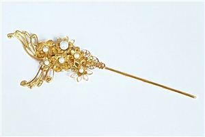 The meaning and symbol of Gold hairpin in dream
