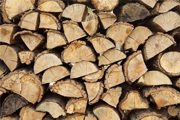 The meaning and symbol of Firewood in dream