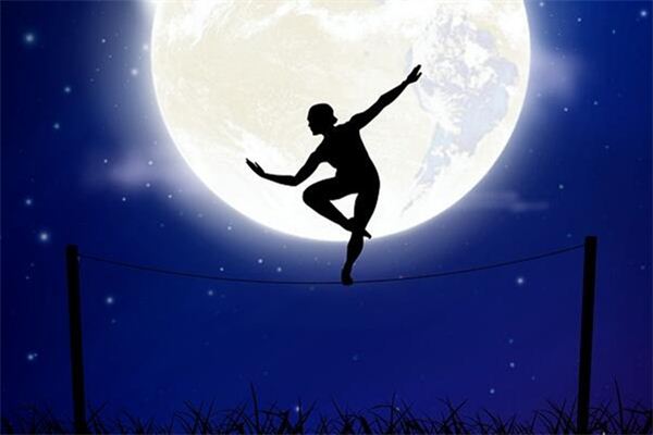 What is the meaning and symbol of tightrope walking in the dream?