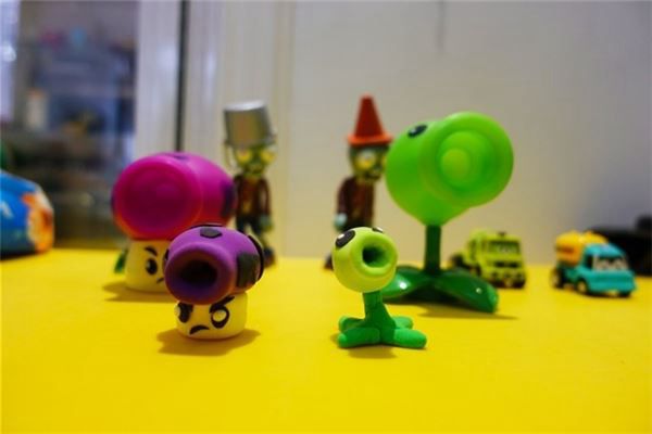 What does Plants vs. Zombies mean and symbolize in dreams?