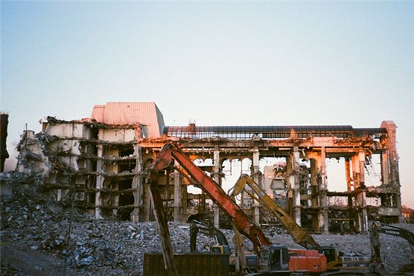 The meaning and symbol of demolition in dreams