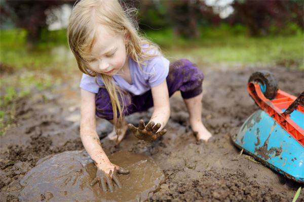 The meaning and symbol of sludge in dreams