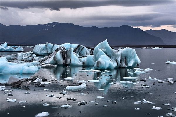 The meaning and symbol of glaciers in dreams