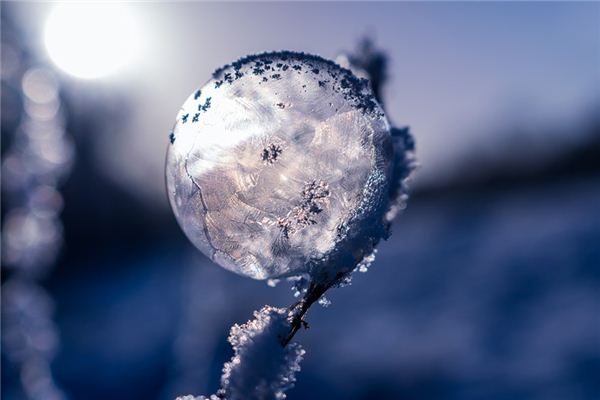 The meaning and symbol of the frost in dreams