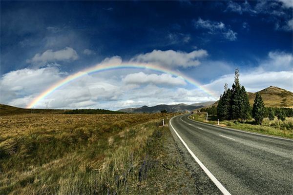 The significance and symbol of the sunny day after the rain