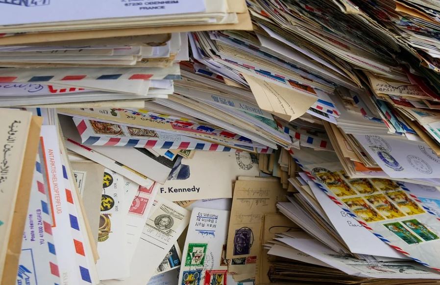 Dream about receiving a letter