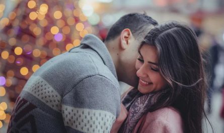 Dreaming of a Lover : 10 Symbols and Meanings