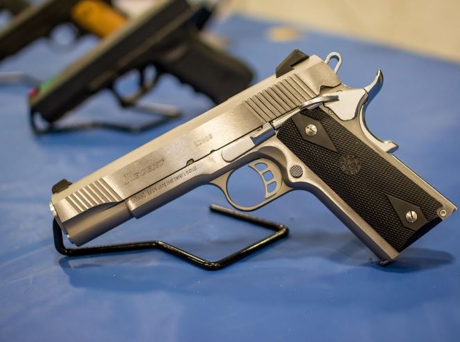 Dreaming of Being Shot : 20 Symbols and Meanings