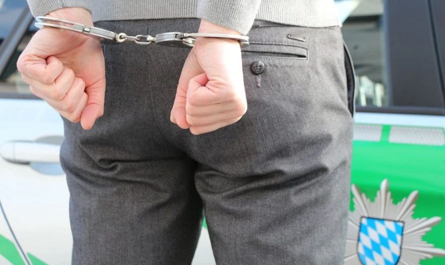 Dreaming of Being Arrested : 17 Symbols and Meanings