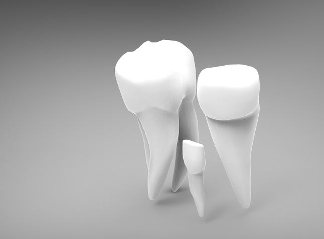 10 Symbolic Meanings of Dreaming About Upper Teeth