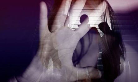 7 Symbolic Meanings of Dreams About Being Stalked