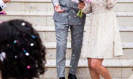 9 Symbolic Meanings of Dreaming about a Groom